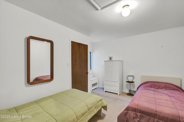 1024 Payne St, Louisville, KY 40204