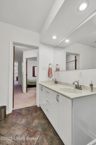 1024 Payne St, Louisville, KY 40204