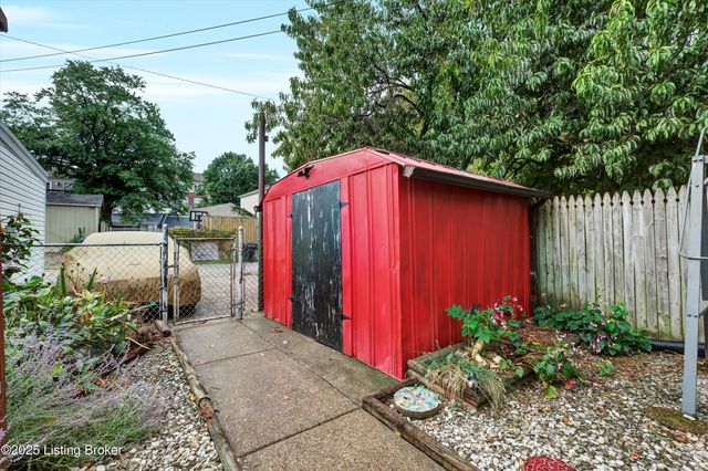 1024 Payne St, Louisville, KY 40204