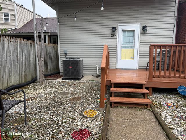 1024 Payne St, Louisville, KY 40204