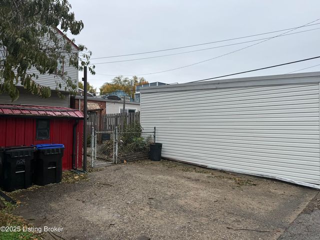 1024 Payne St, Louisville, KY 40204