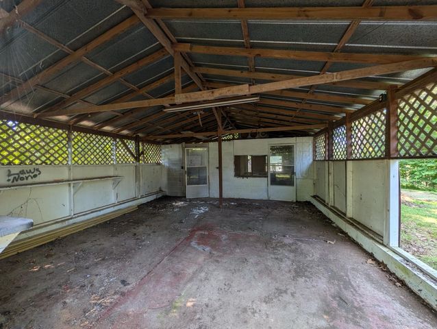 6703 Oak Hill Rd, Lyles, TN 37098