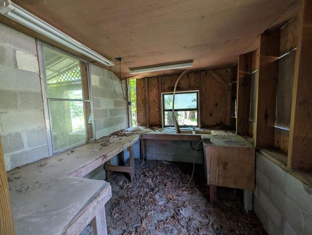 6703 Oak Hill Rd, Lyles, TN 37098