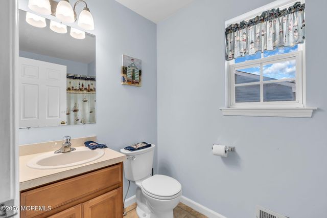 435 E Point Pleasant Avenue, Ocean Gate, NJ 08740