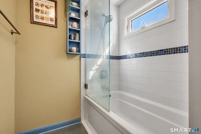 932 Litchfield Turnpike, Bethany, CT 06524