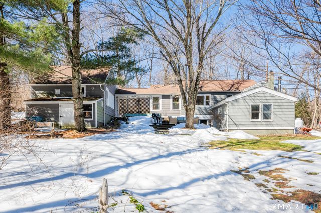 932 Litchfield Turnpike, Bethany, CT 06524