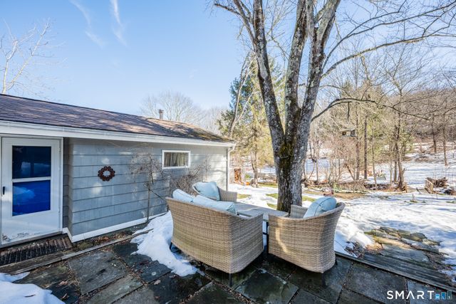 932 Litchfield Turnpike, Bethany, CT 06524