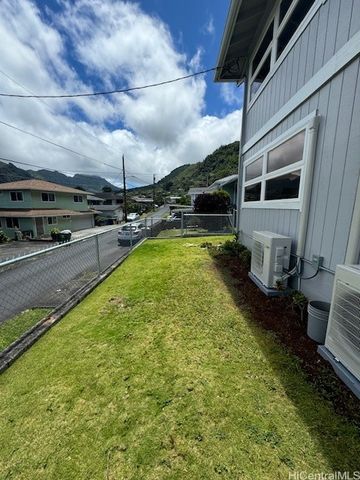 2809 Henry Street A, Honolulu, HI 96817