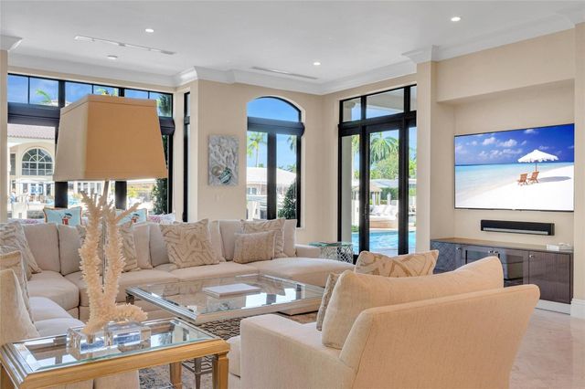 156 Fiesta Way, Fort Lauderdale, FL 33301