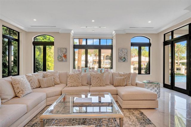 156 Fiesta Way, Fort Lauderdale, FL 33301