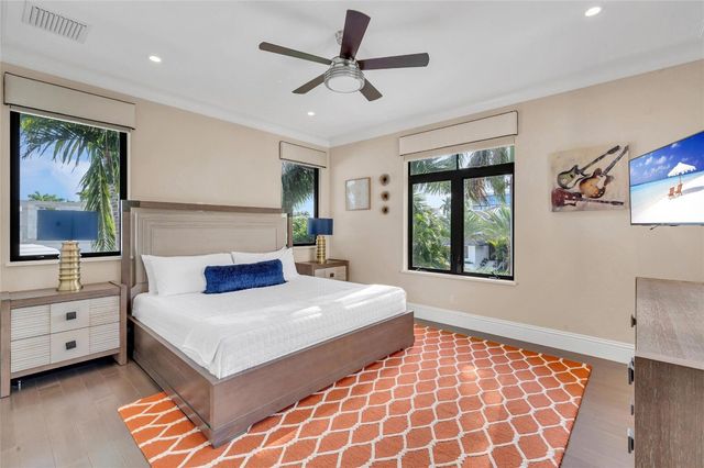 156 Fiesta Way, Fort Lauderdale, FL 33301