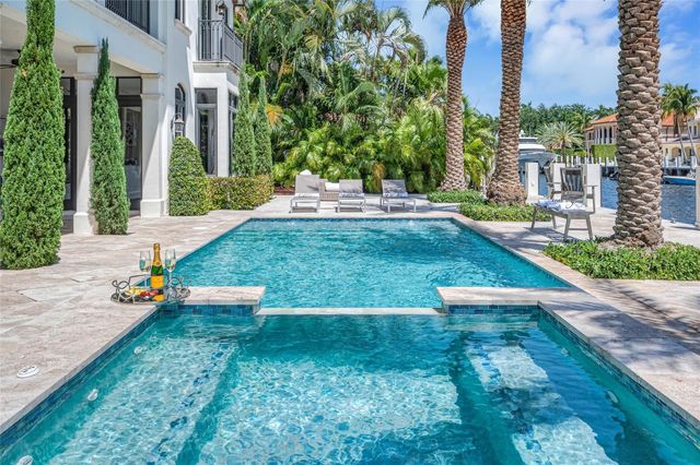 156 Fiesta Way, Fort Lauderdale, FL 33301