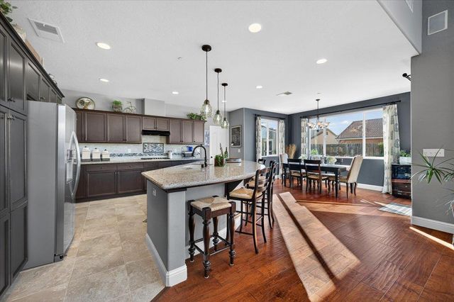 21238 Lago Bello Lane, Friant, CA 93626