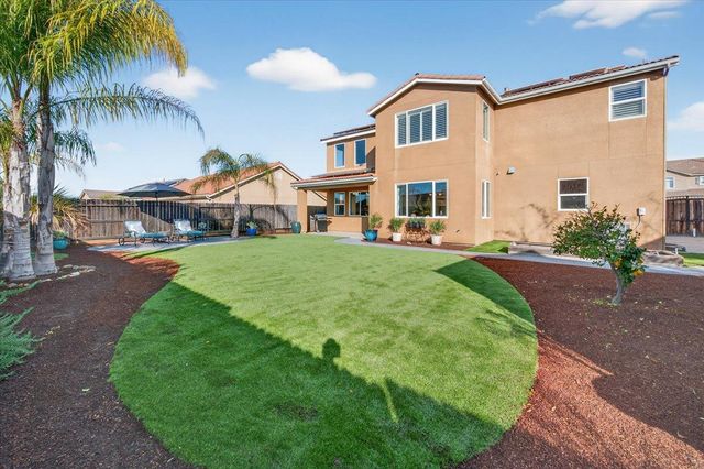 21238 Lago Bello Lane, Friant, CA 93626