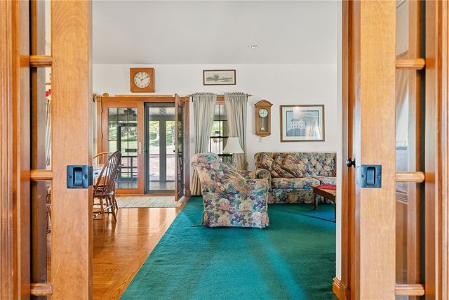 959 Bentleyville Rd, Fallowfield Twp, PA 15022