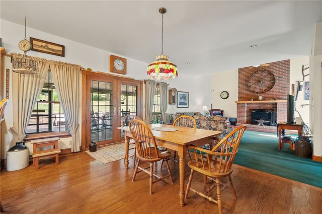 959 Bentleyville Rd, Fallowfield Twp, PA 15022