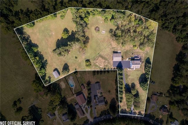 959 Bentleyville Rd, Fallowfield Twp, PA 15022