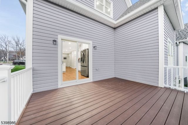 18 Birdie Ln, Boonton Town, NJ 07005