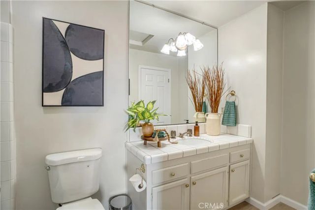 5110 N Fruit, Fresno, CA 93711