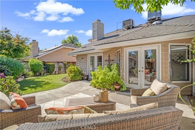 5110 N Fruit, Fresno, CA 93711