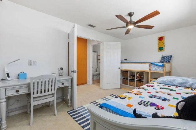 6551 Calle Valperizo, Carlsbad, CA 92009