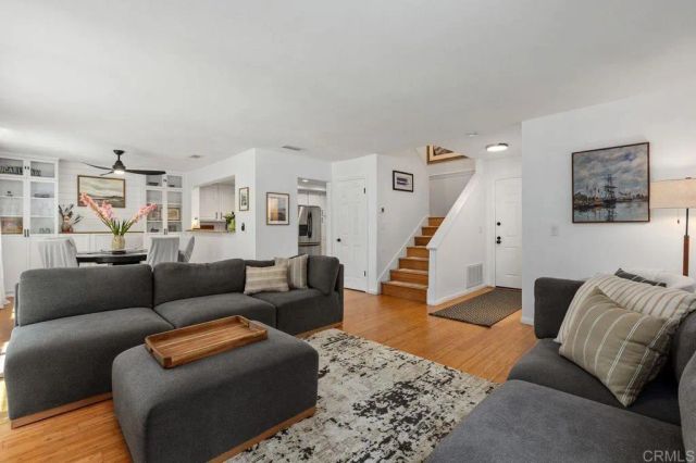 6551 Calle Valperizo, Carlsbad, CA 92009