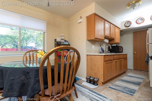 23362 Baker Street, Taylor, MI 48180