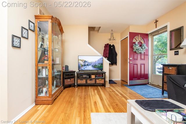 23362 Baker Street, Taylor, MI 48180