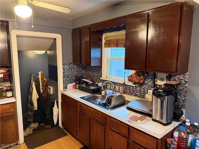 5916 Pearl Road, Parma Heights, OH 44130