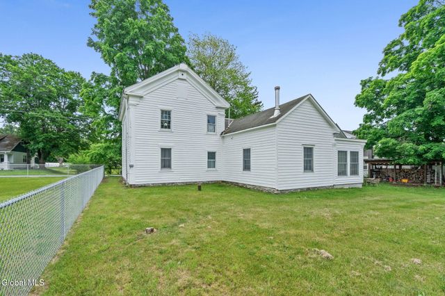 19 Clum Road, Pittstown, NY 12094