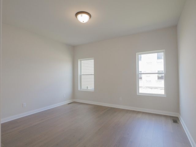 1861 Trailbrook Drive, Valparaiso, IN 46385