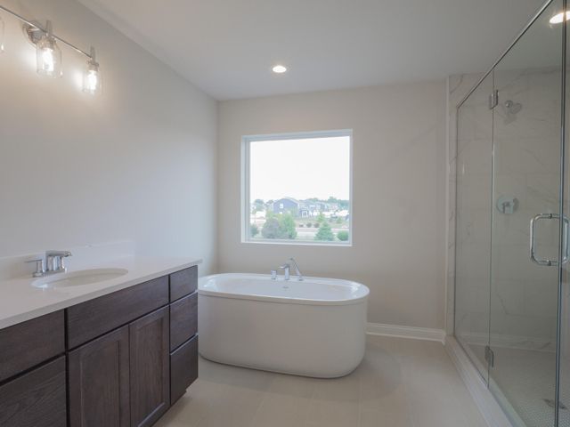 1861 Trailbrook Drive, Valparaiso, IN 46385