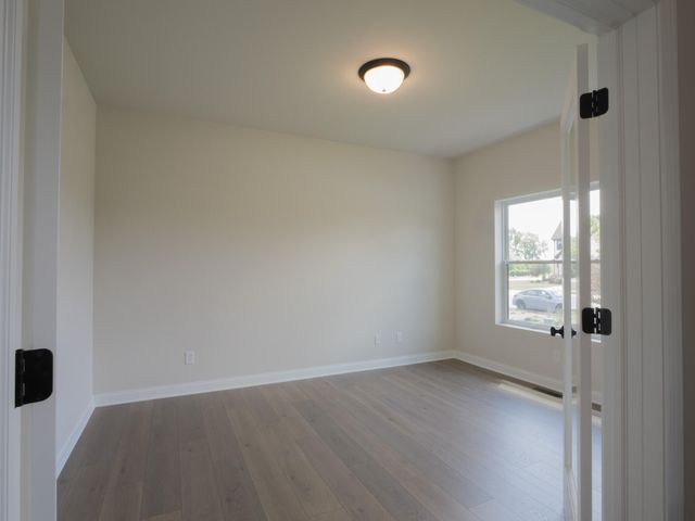 1861 Trailbrook Drive, Valparaiso, IN 46385