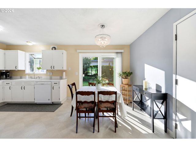 8800 Ne PIERCE Dr, Vancouver, WA 98662