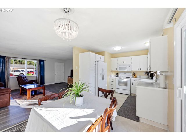 8800 Ne PIERCE Dr, Vancouver, WA 98662