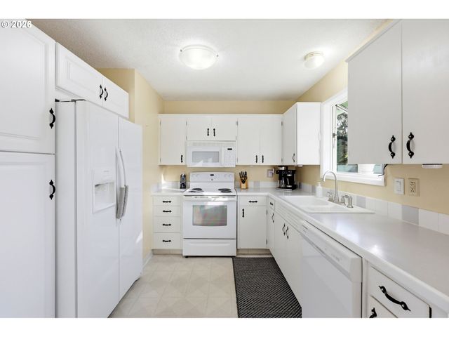 8800 Ne PIERCE Dr, Vancouver, WA 98662