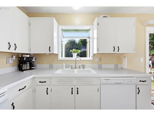 8800 Ne PIERCE Dr, Vancouver, WA 98662