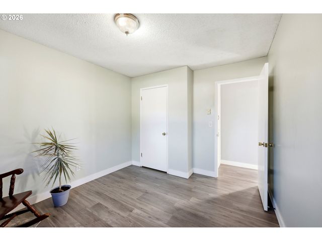 8800 Ne PIERCE Dr, Vancouver, WA 98662