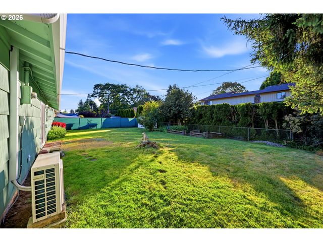 8800 Ne PIERCE Dr, Vancouver, WA 98662