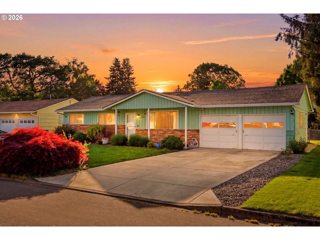 8800 Ne PIERCE Dr, Vancouver, WA 98662