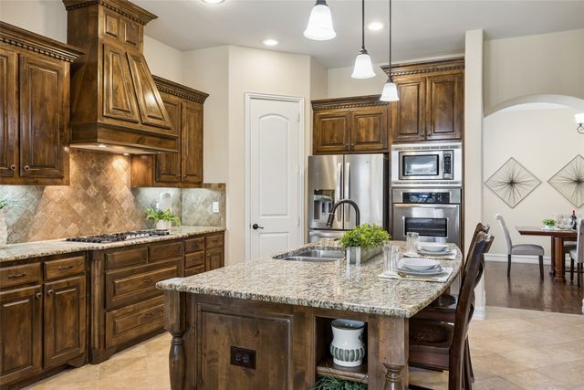 2615 Trophy Club Drive, Trophy Club, TX 76262
