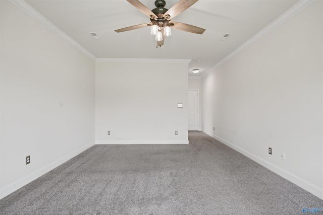 3011 Magnolia Leaf Circle SE, Owens Cross Roads, AL 35763