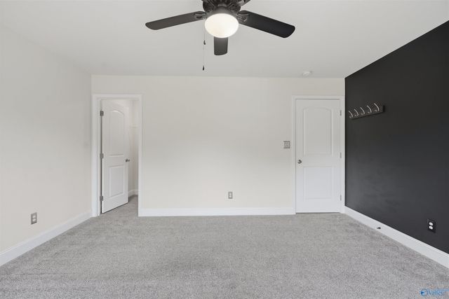 3011 Magnolia Leaf Circle SE, Owens Cross Roads, AL 35763