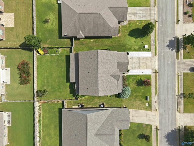 3011 Magnolia Leaf Circle SE, Owens Cross Roads, AL 35763