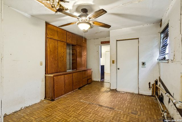 247 Edna, San Antonio, TX 78220