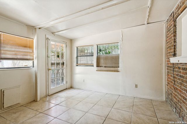247 Edna, San Antonio, TX 78220