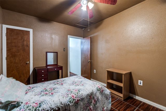 2833 Falls Drive, Dallas, TX 75211