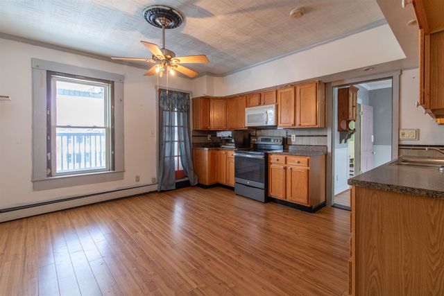 50 Maple Street, Orleans, VT 05860