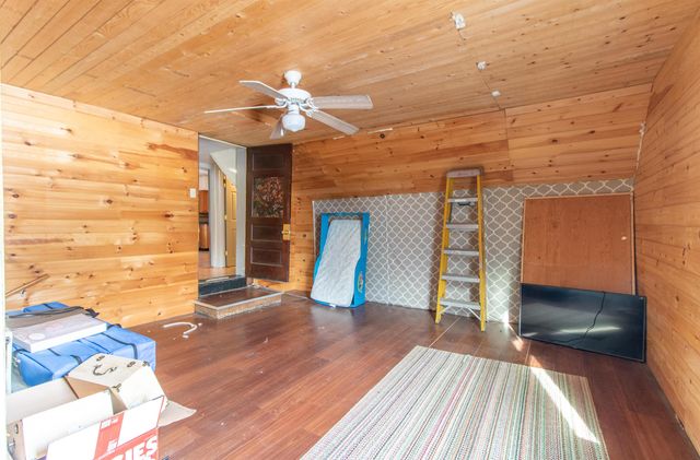 50 Maple Street, Orleans, VT 05860