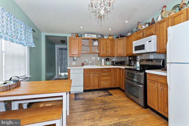 462 LOGAN AVE, Burlington, NJ 08016
